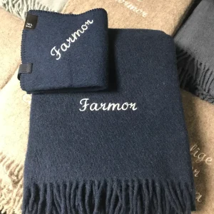 Ullpledd til Farmor, Mormor, Mimmi, Moffa, Besta, etc.