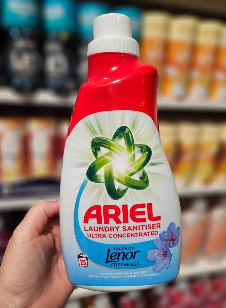 Ariel Ultra Concentrated Laundry Cleaner with a Touch of Lenor 25w - Image 4