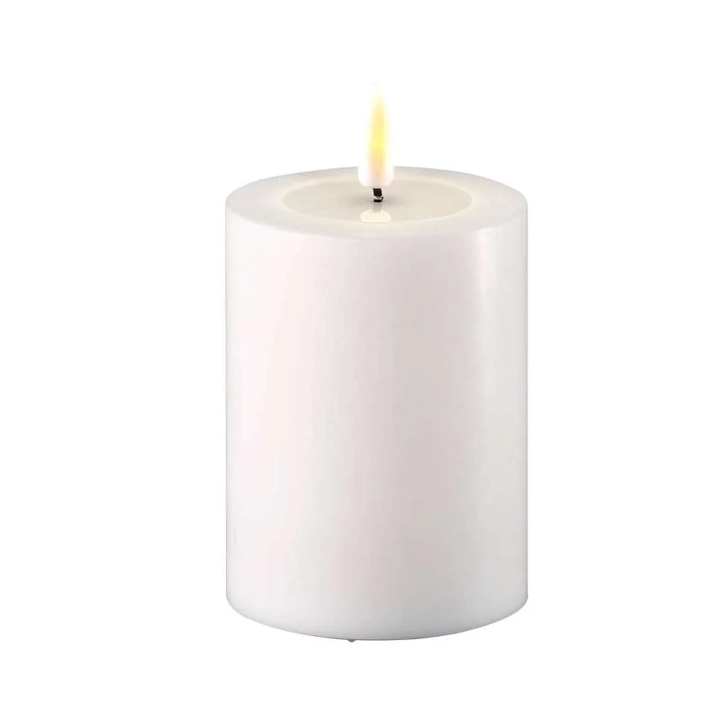 Deluxe Homeart, LED-LYS, KUBBELYS, 7,5 * 10 cm, HVIT